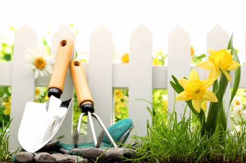 Healthy garden beds and lawn care by Honoroak landscaping