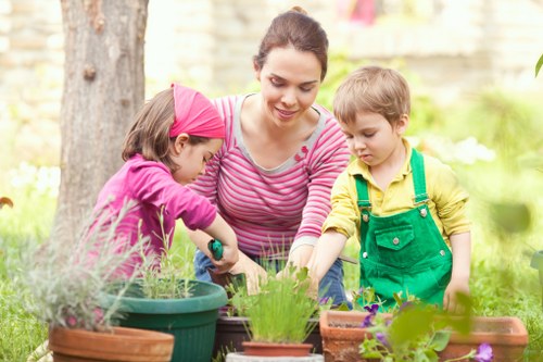 Professional garden landscaping for a Honoroak home or commercial property